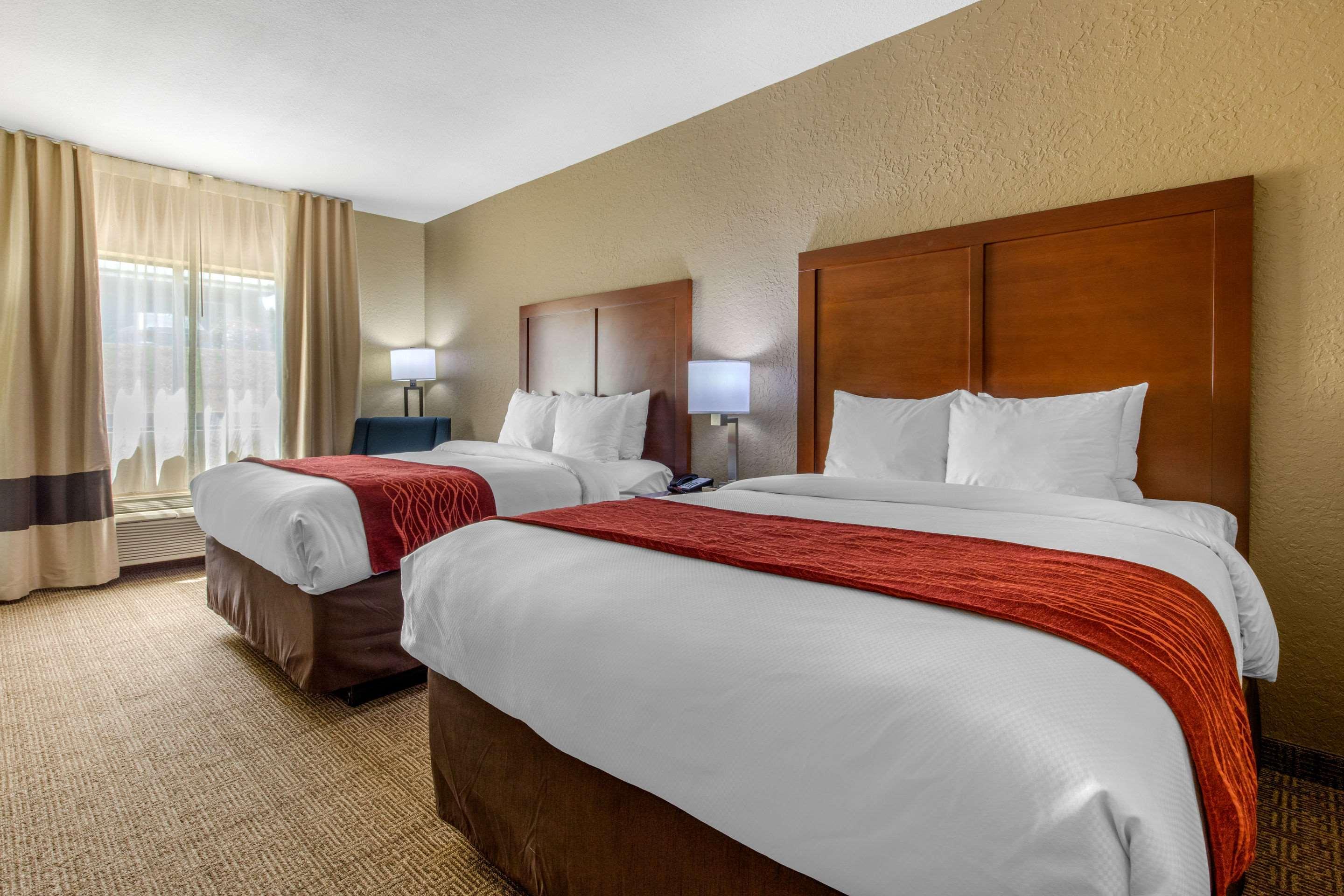 Hotel Comfort & 3*